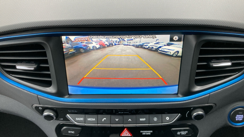 Hyundai IONIQ 1.6 GDi Hybrid Premium 5dr DCT Hybrid Hatchback